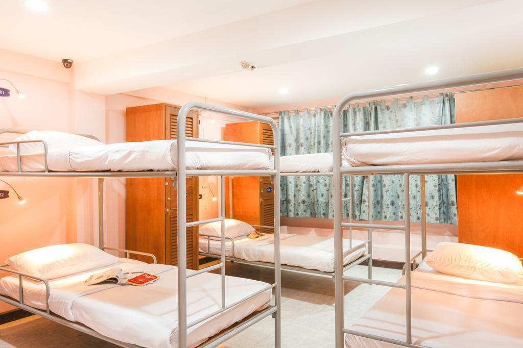 Hostel 8 Sukhumvit Soi 8 Bangkok Banguecoque Quarto foto