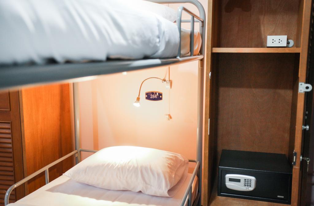 Hostel 8 Sukhumvit Soi 8 Bangkok Banguecoque Quarto foto