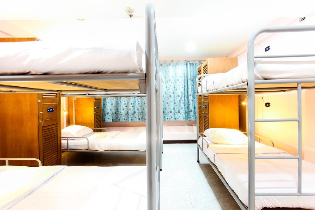 Hostel 8 Sukhumvit Soi 8 Bangkok Banguecoque Exterior foto